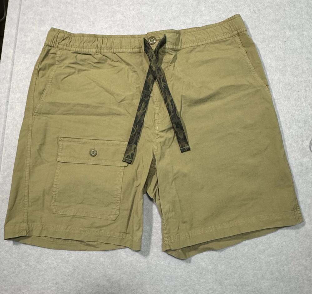 Wellen Organic Utility Short - Light Olive